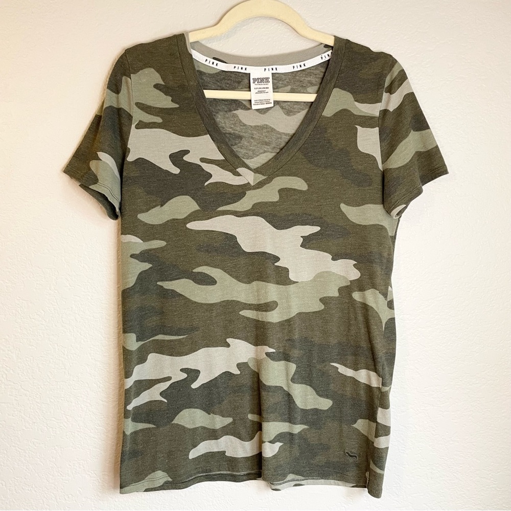 Victoria’s Secret Army Green Camo V Neck T Shirt - Picture 2 of 8